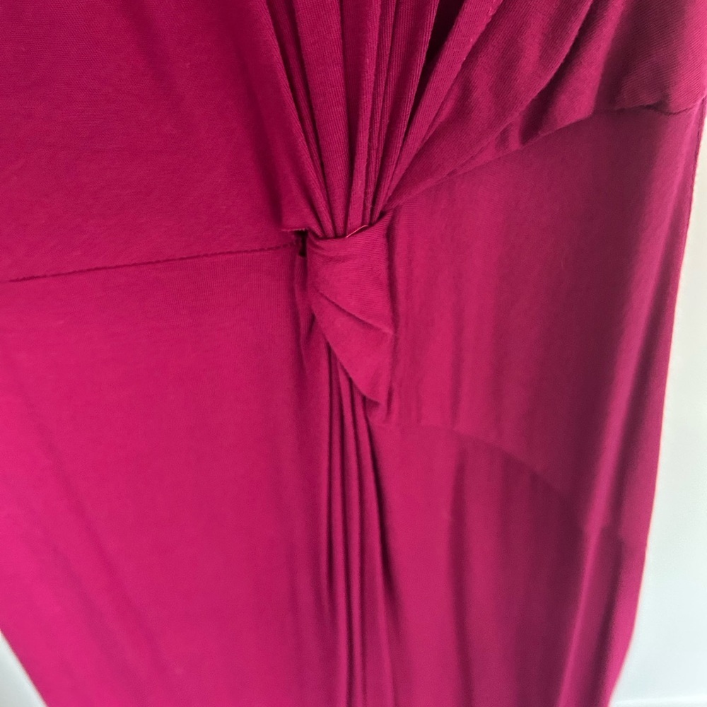 ❤️On sale❤️Rebel Sugar Asymmetrical Sleeveless Burgundy Dress - Picture 4 of 6